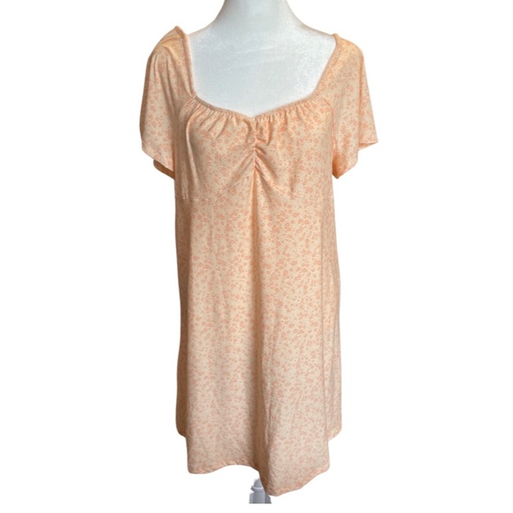 NWT. Juniors’ SO Flutter Babydoll Mini Dress Large - Picture 2 of 5